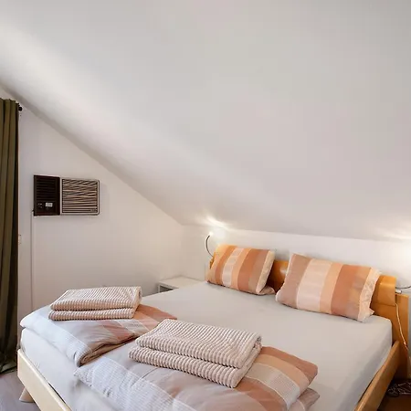 Oma,s Volle Huette Apartment *