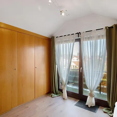 Oma,s Volle Huette Apartment *