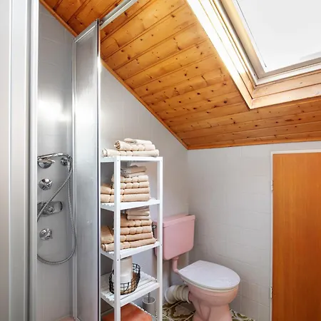 Oma,s Volle Huette Apartment *