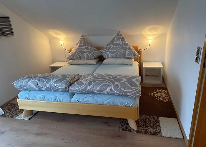 Oma,s Volle Huette Lägenhet