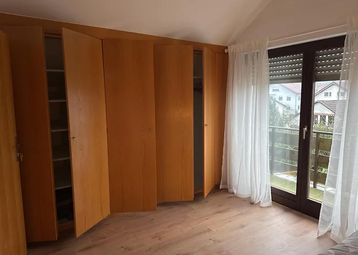 Oma,s Volle Huette Lägenhet