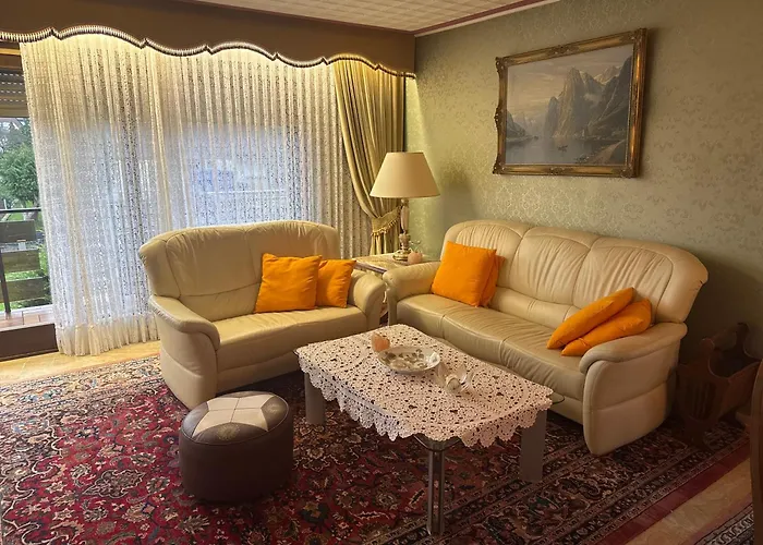 Oma,s Volle Huette * Mühltal