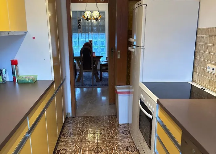 Oma,s Volle Huette Lägenhet Mühltal