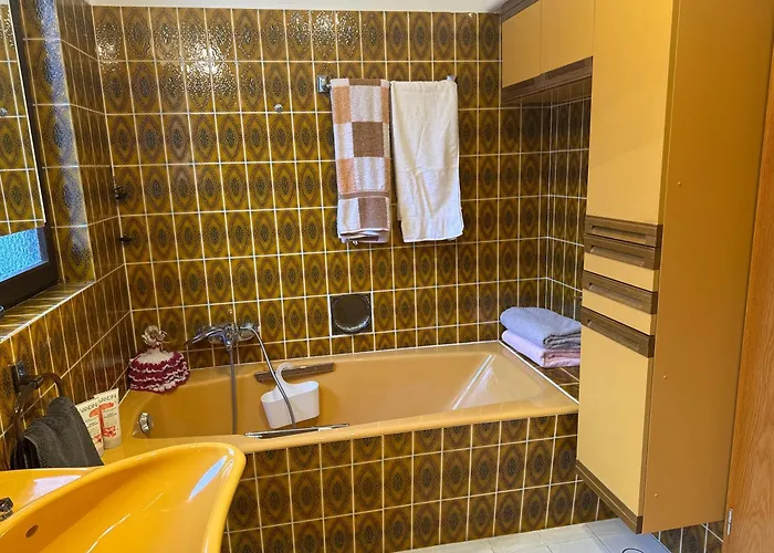 Oma,s Volle Huette Mühltal